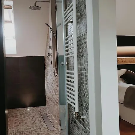 ホテル Gran Casa Pareada Con Piscina En Vigo. Playa: 9min ヴィーゴ